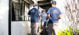 fine art movers Los Angeles has unloading furniture