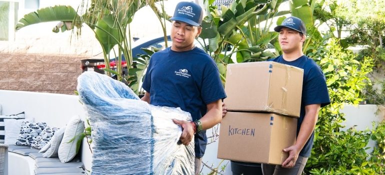 pool table movers Los Angeles has to offer, moving boxes