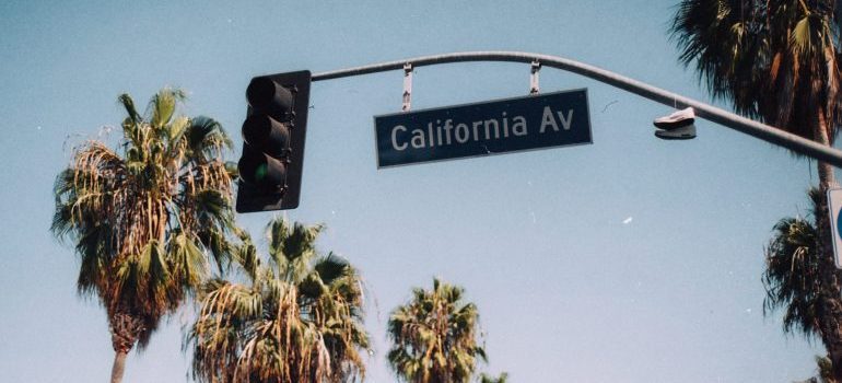 California Av sign