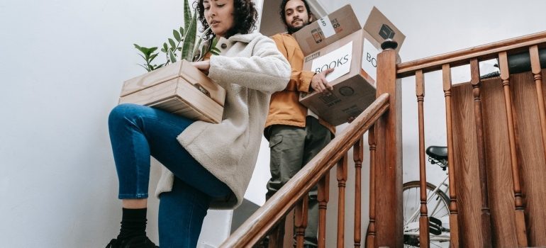 carefully choose moving help for your local move in California